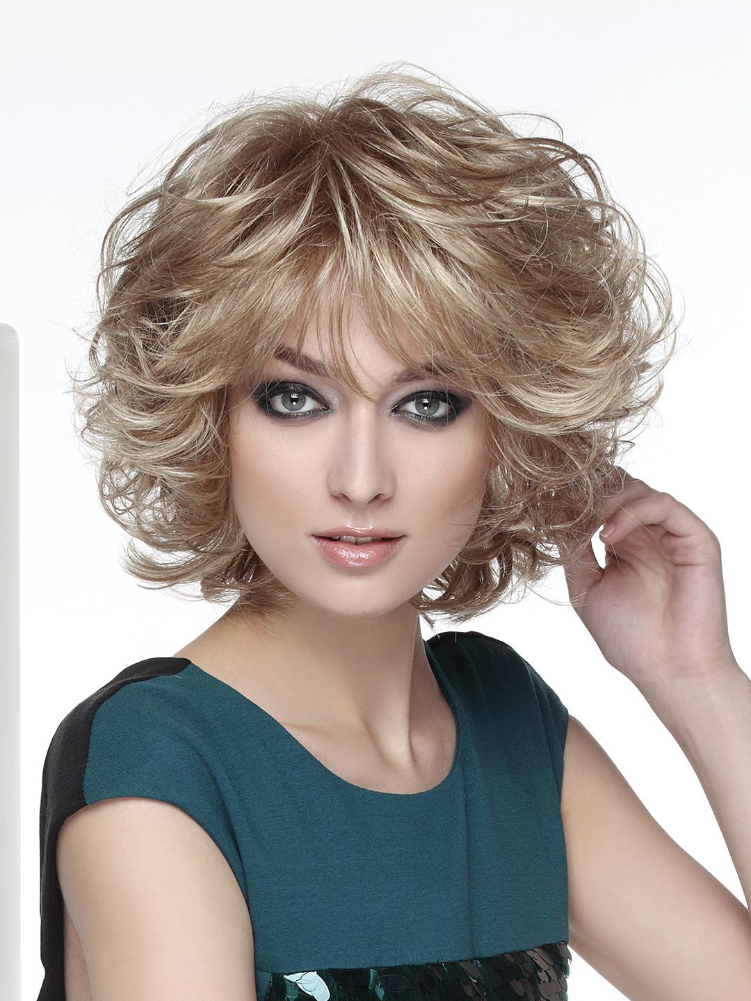 MARTINA Parrucca in fibra sintetica